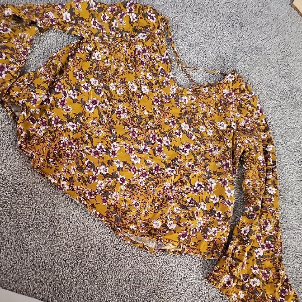 🟠V🔹️Target Floral Kids Blouse - Yellow and Purple